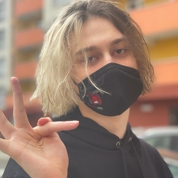 Nekoglai - На день интересна