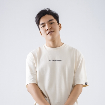 Mars&Sea, Amira Lyric - Latino