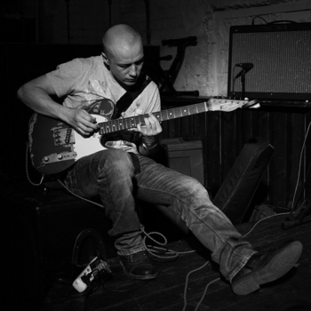 Azzza feat Hzvrv - No Way