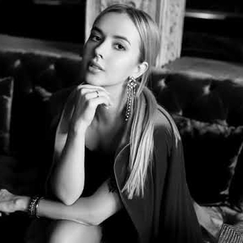 Christina Singer feat Tatjana Ruhland - Sonata for 2 flutes, Op. 75: II. Allegretto scherzando (Koechlin: Chamber Music With Flute 2007)