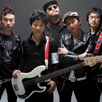 King Joe,Crying Nut - Galaxy 009 (Single 2003)