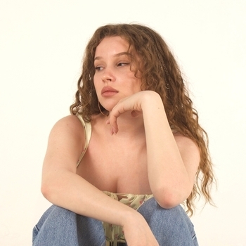 Liya - Не рядом