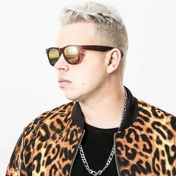 Junior Ky - Freestyler feat Junior Ky (Original Mix)