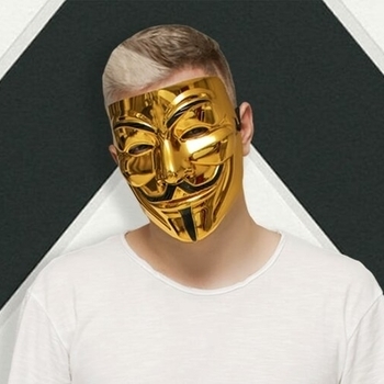 Della and Organ - I Kissed A Girl (2023)