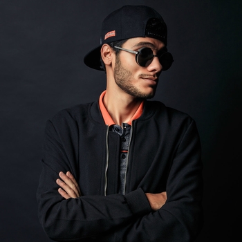 Леша Лэ feat Eshliview - Kenzo (2022)