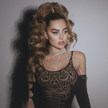 Vita Chikovani - Любовь придумали в России