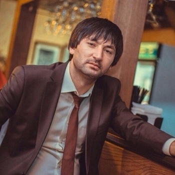 Артист Резуан Маремуков