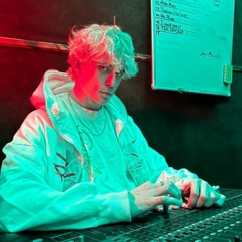 WormGanger, Candy Flip Boy - Козлы 2