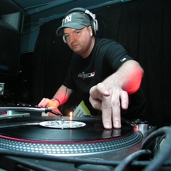 Ри vs. Yaroslav Dj & Dj Dan - Ищу тебя (Luxury Club Version)