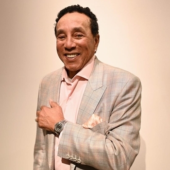 Smokey Robinson - The Tracks Of My Tears