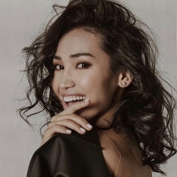 Артист Nazym Abildina