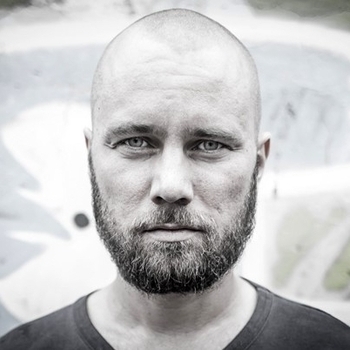 Dabu Davout - Break Me Shake Me