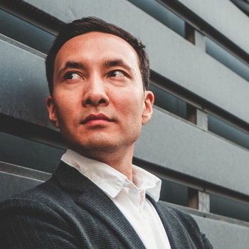 Азат Раимбердиев