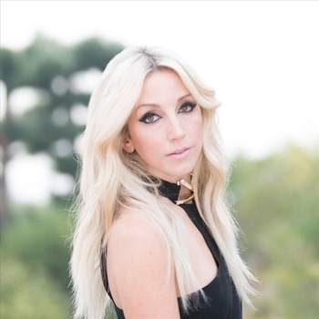 Ashley Monroe - I'm Trying To (Sparrow 2018)