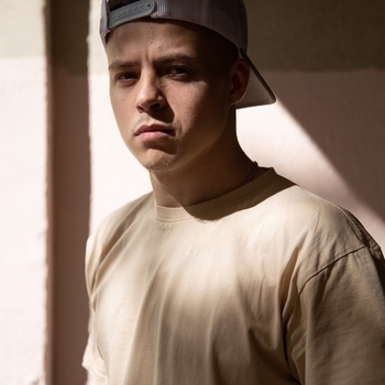 Кокшер - 18 лет