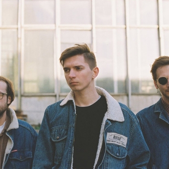 Ляпис Трубецкой - Ау