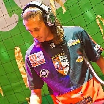 DJ Ruslan Nigmatullin feat. Paradox Factory - Symphony (Vocal Version)