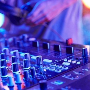 YourTears - I Can't Live With Myself (Single 2022)