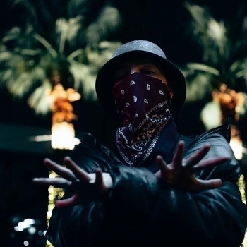 Basiaga feat Benz - Kiss