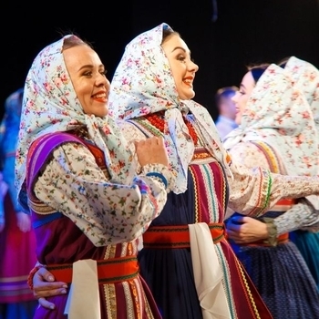 Уральский Русский Народный Хор - Уральская Рябинушка