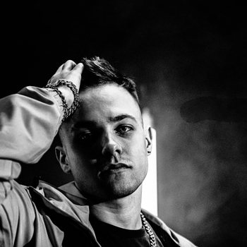 Isaev feat Nito-Onna - Into You (Single 2021)