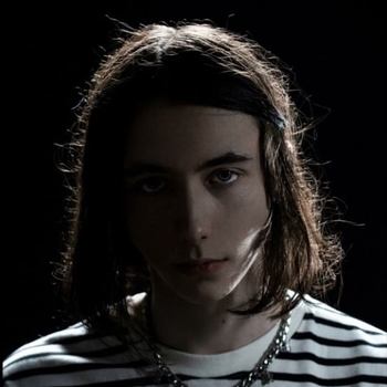 Heronwater, Джон Гарик - Мейхана флоу