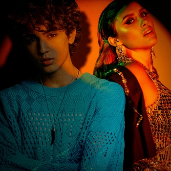 Артист Kerria and Amirchik