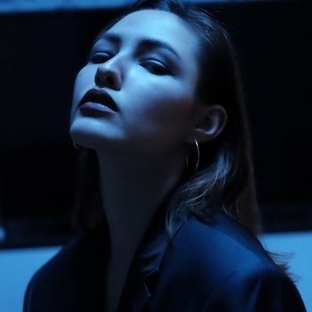 Mitti and Edmofo - Cola