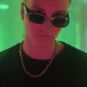 Vsn7 and Asenssia - Ни шагу назад