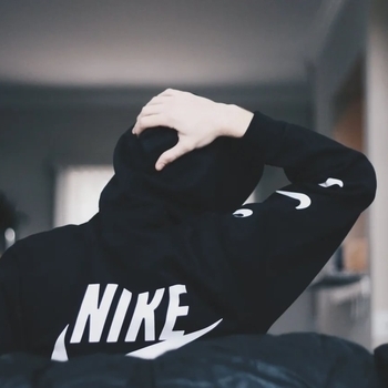 Sheek Louch - Hold That Ft. Bully, A.P. & AHK