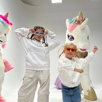 Милана Хаметова и Василиса Кукояка - Краш (Новинки 2023)