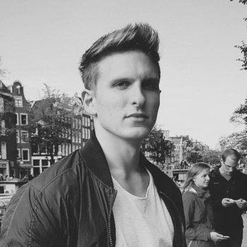 Level 8 and Archelli Findz, Britt Lari - No We Can't Be Friends