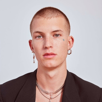 Gus Dapperton - Miss Glum and the Pursuit of Falling (Cancelled - Yellow and Such 2017)
