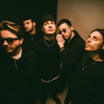 Boston Manor - Container