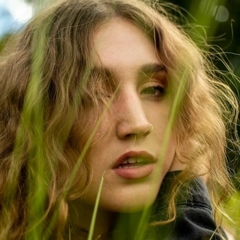 Lane 8 feat Julia Church - Oh, Miles