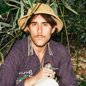 HalfNoise - Know The Feeling