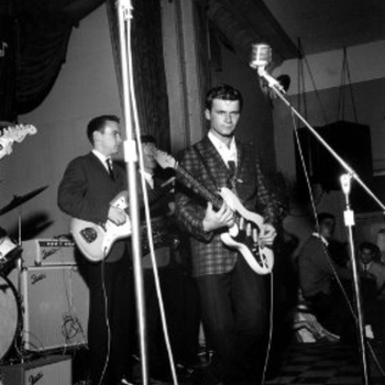 Dick Dale, His Del-Tones - Misirlou