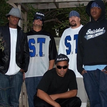 Suicidal Tendencies - Living the Fight