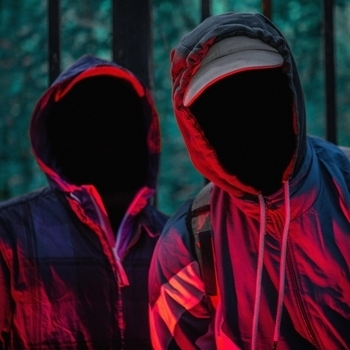 Артист Ours Samplus