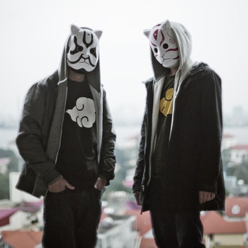 Chinese Man feat Tha Trickaz, Youthstar, Asm, Iiiaman - Operaz (Live 2018)