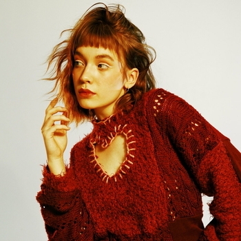 Макодзеба feat Внимание брусника! - Завтра была зима