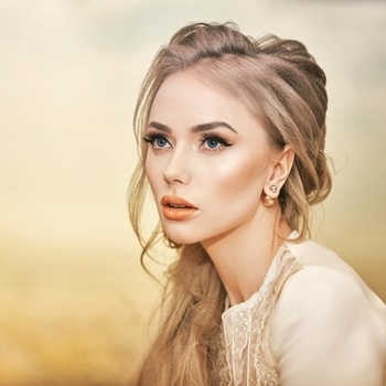 Ирина Коган и Мафик - Зелёная (сл.и муз.Александр Кириллов)