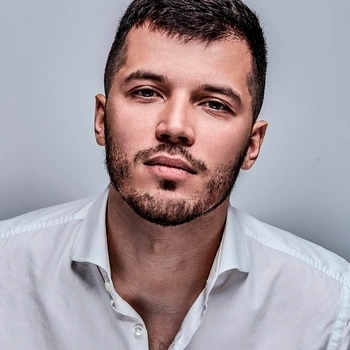 Alex Kontsov and Isentie - Red Dust (2023)