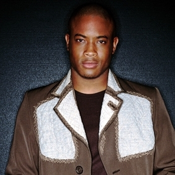 Shaun Escoffery feat Andreya Triana - Here Comes the Rain Again (Evergreen 2018)