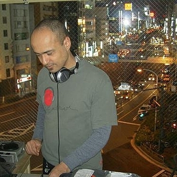 Артист Adham Shaikh