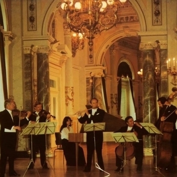 The Cavendish Orchestra and Alan Gilbert, New York Philharmonic Orchestra, Jennifer Johnson Cano, Wolfgang Amadeus Mozart - Serenade No. 13 In G, 'eine Kleine Nachtmusik' K525_ Ii.   Romanze (Andante) (1997 Digital Remaster) (Mozart 2003)