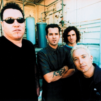 Smash Mouth - Walking on the Sun