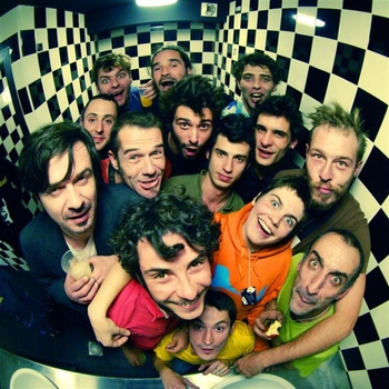 Les Touffes Kretiennes and Syrano - Blue Touffes (Breakfast in Cloud 2014)