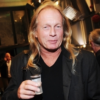 Tuba Stockholm - Give It Up (Alive and Kicking 2019)