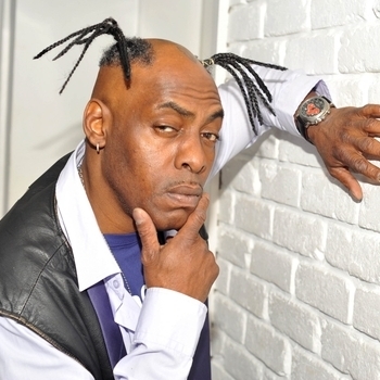 L.V. and Bashir Featlv, Bashir - Never Give Up (Single 2016)